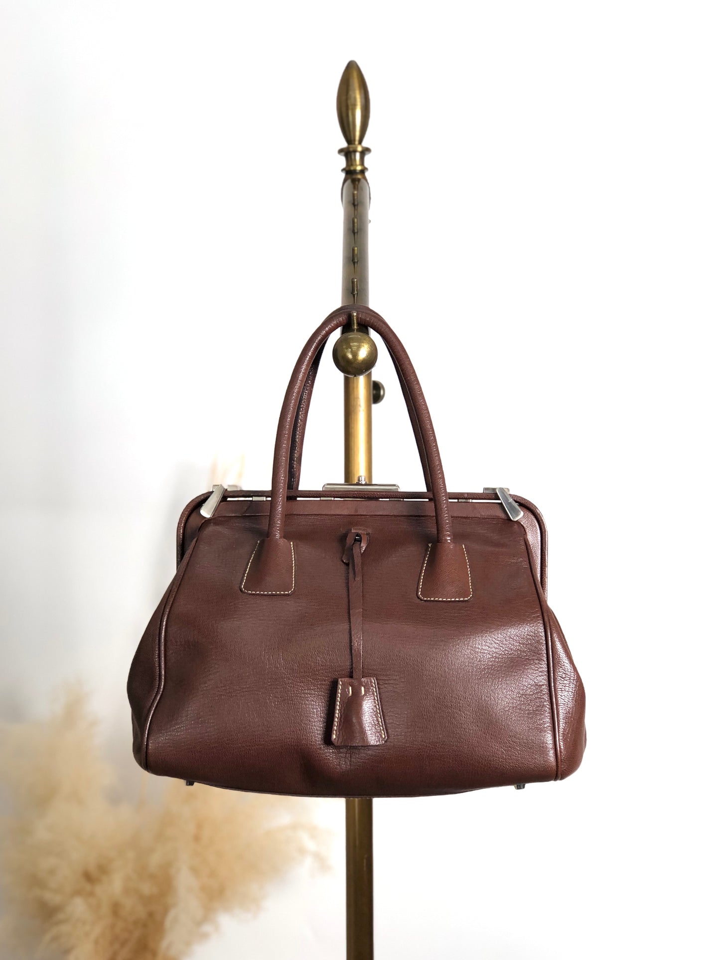 PRADA Metal Clasp Handbag Brown Vintage zwwp2k