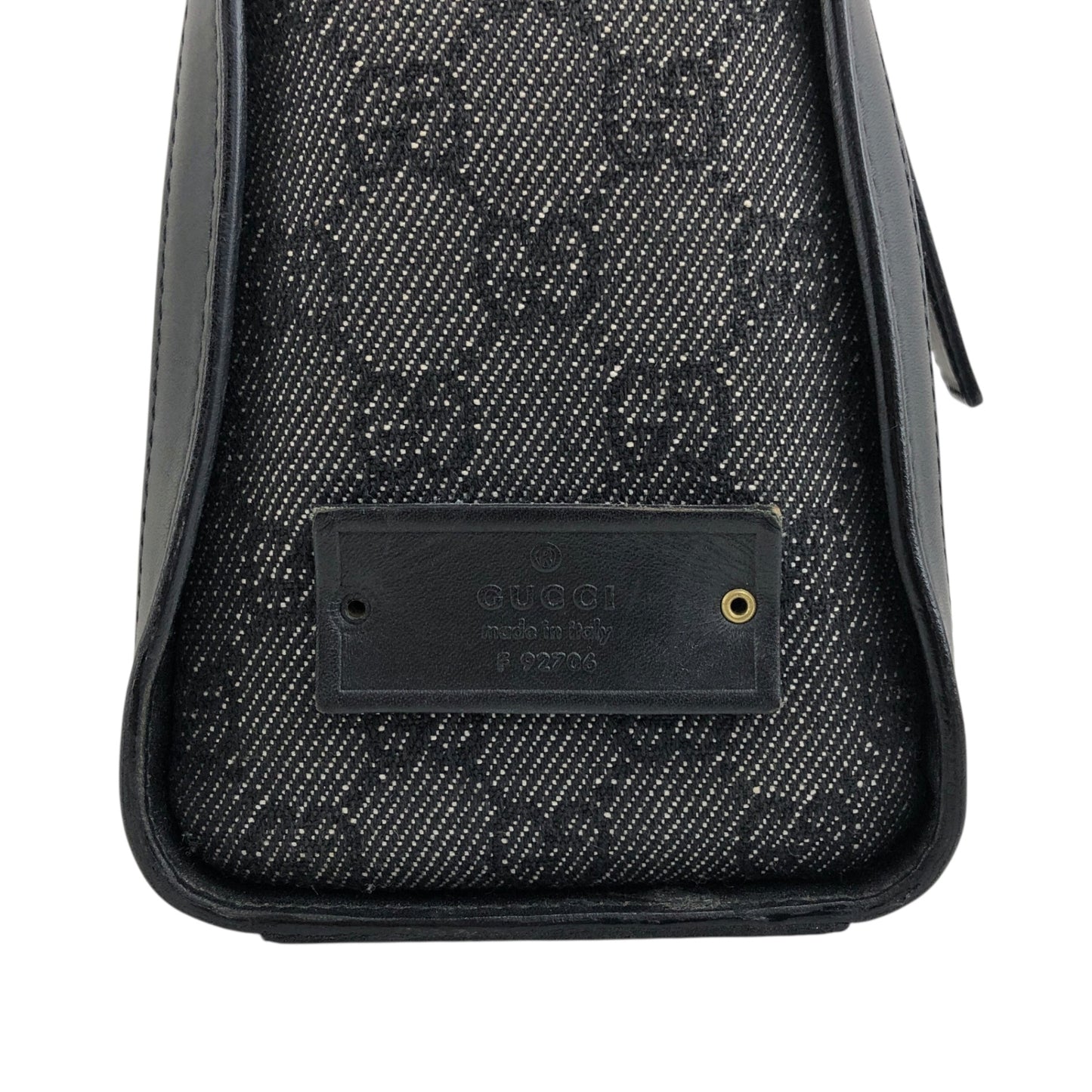 GUCCI GG Canvas Shoulder bag Black Vintage d88h44