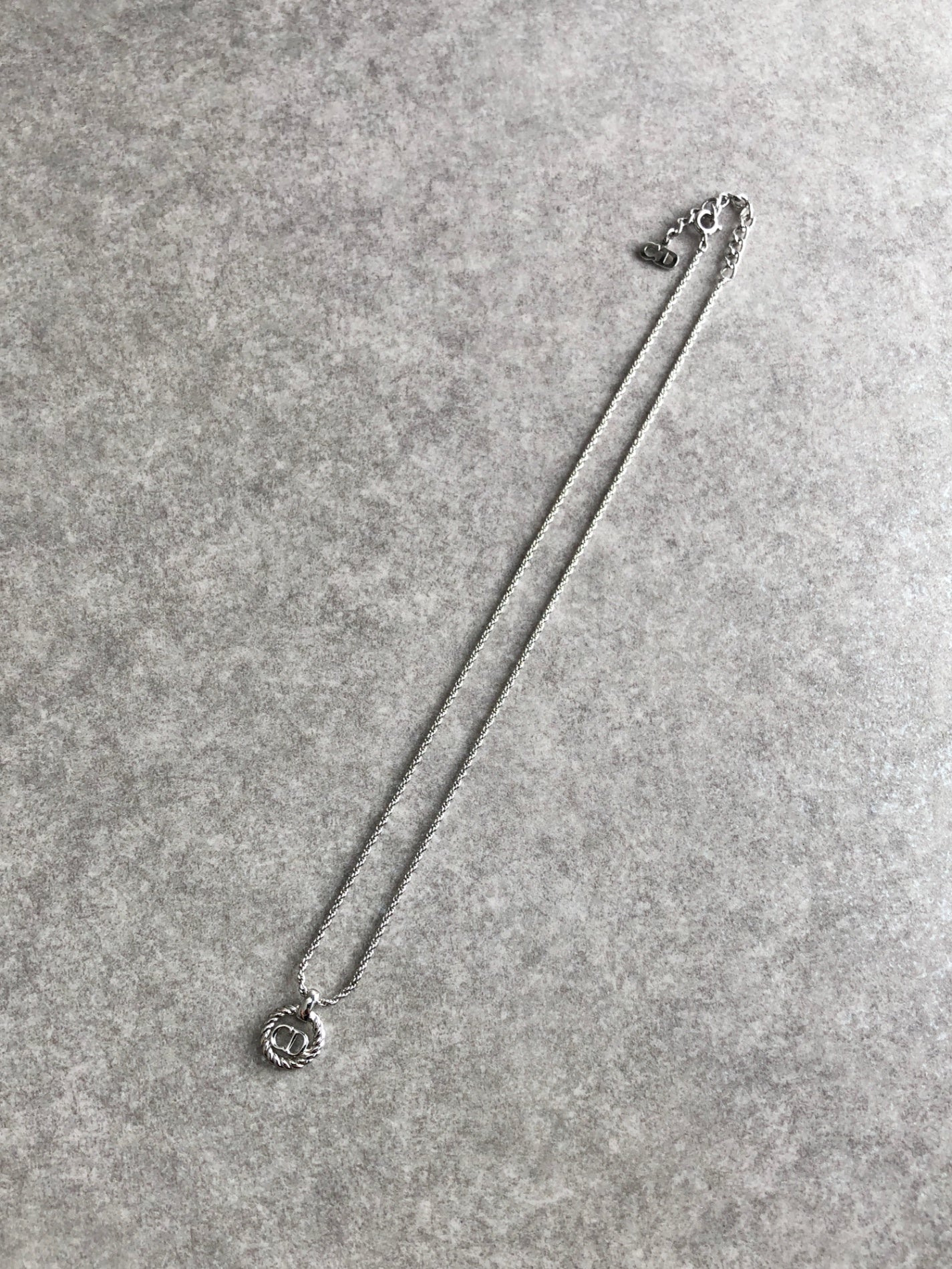 Christian Dior CD Logo Necklace Silver Vintage 3kfw2b