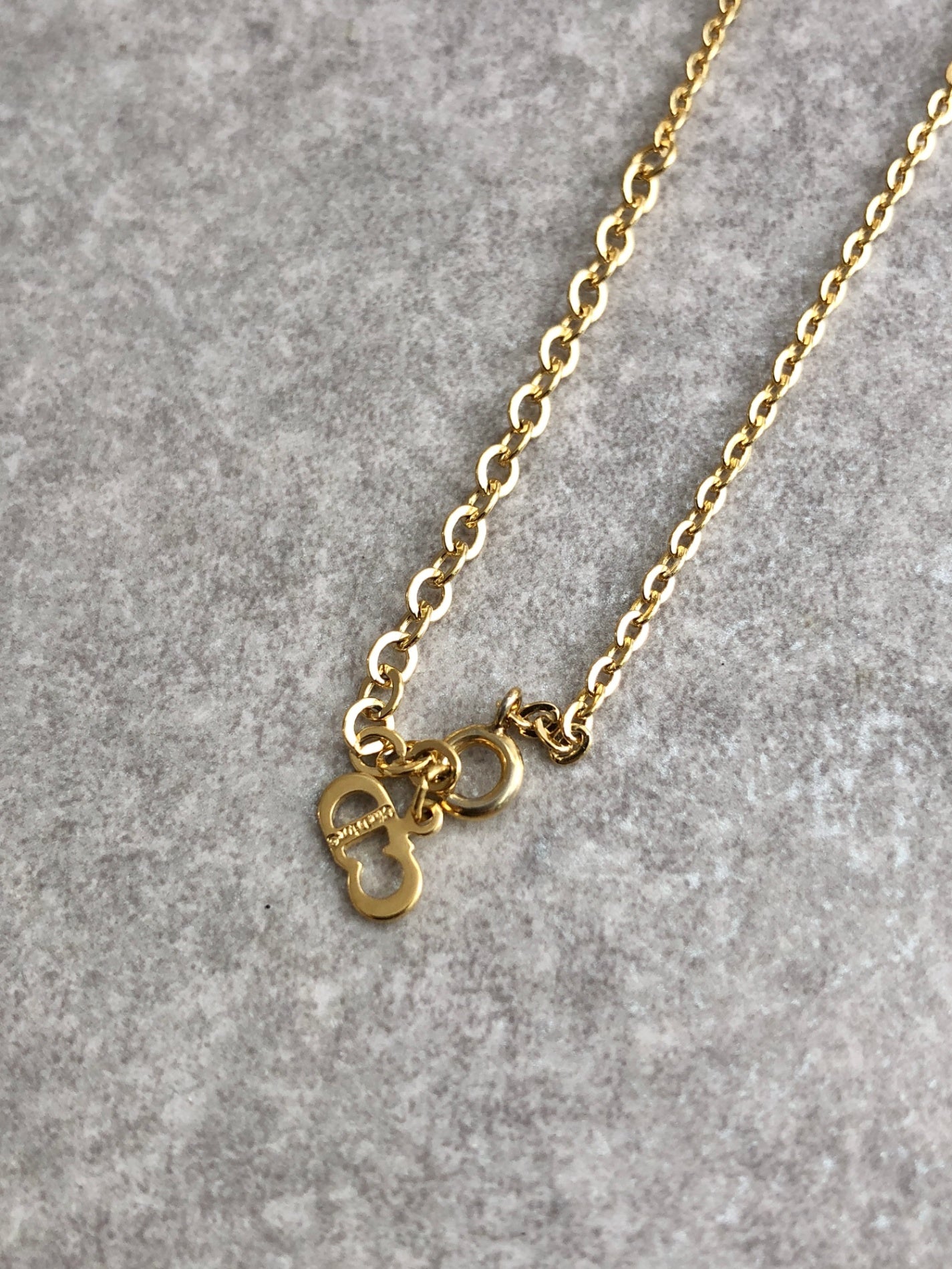 Christian Dior Logo Necklace Gold Vintage b3nfby