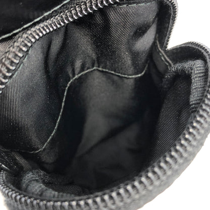 PRADA Triangle Logo Logo Motif Nylon Shoulder bag Black Vintage b8ck4u