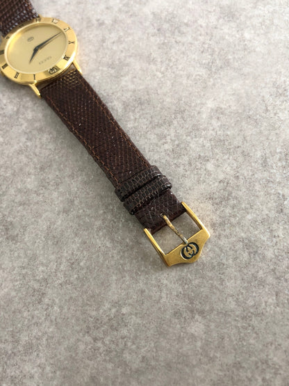 GUCCI Logo  Watch Brown 3300M Vintage 2pcrj6