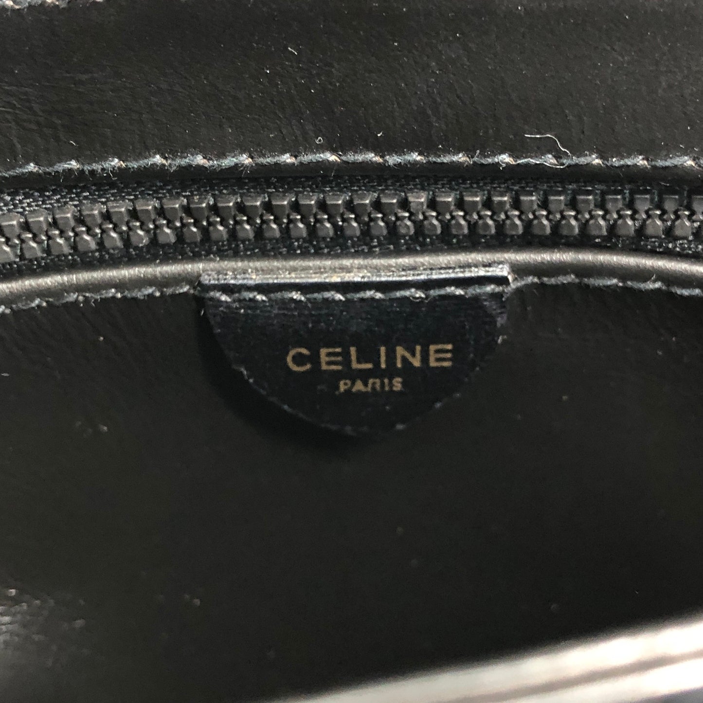 CELINE Blason Crossbody Shoulder bag Black Vintage p2ahhd