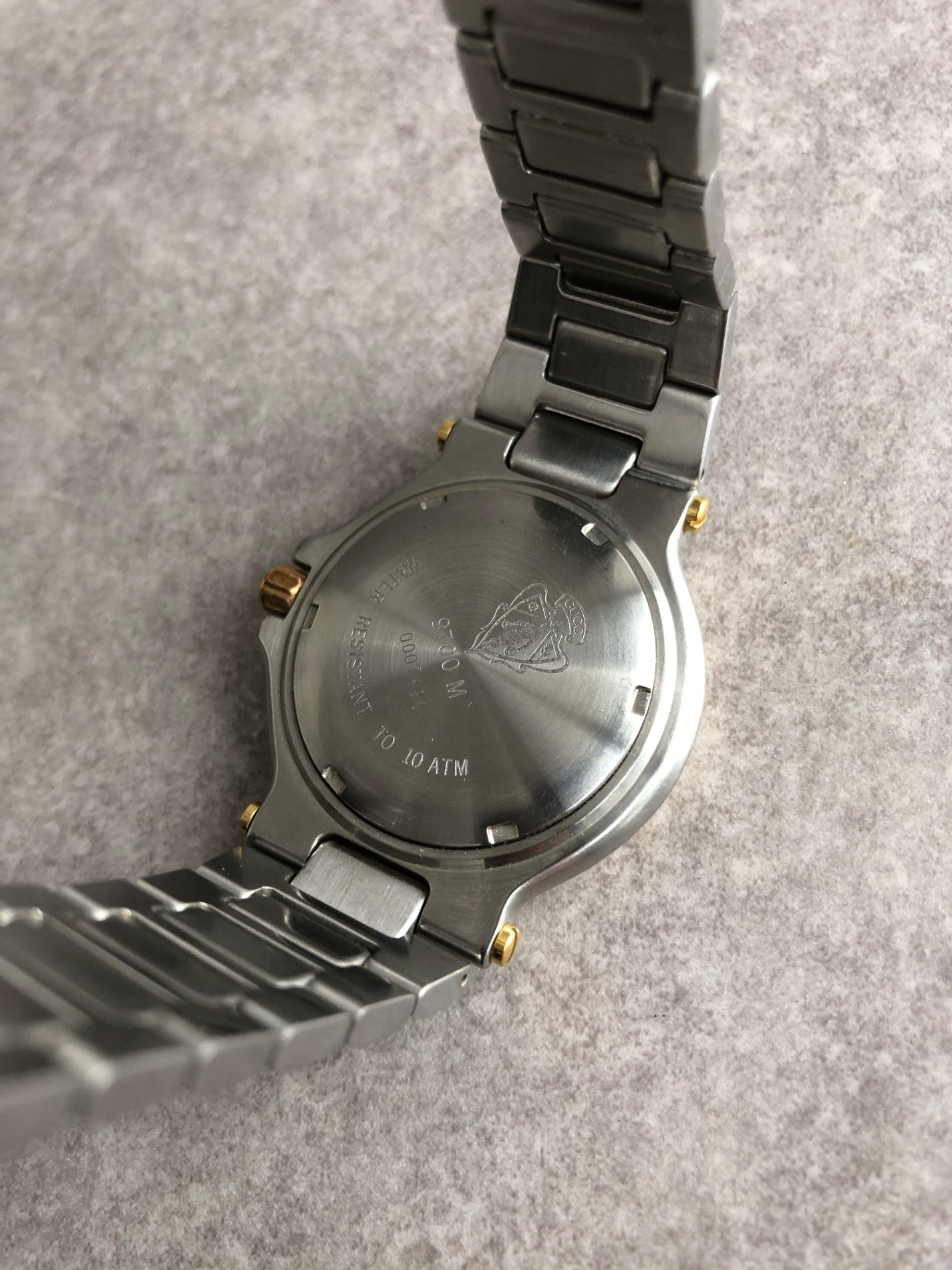 GUCCI Watch Silver×Gold 9700L Vintage vucvja