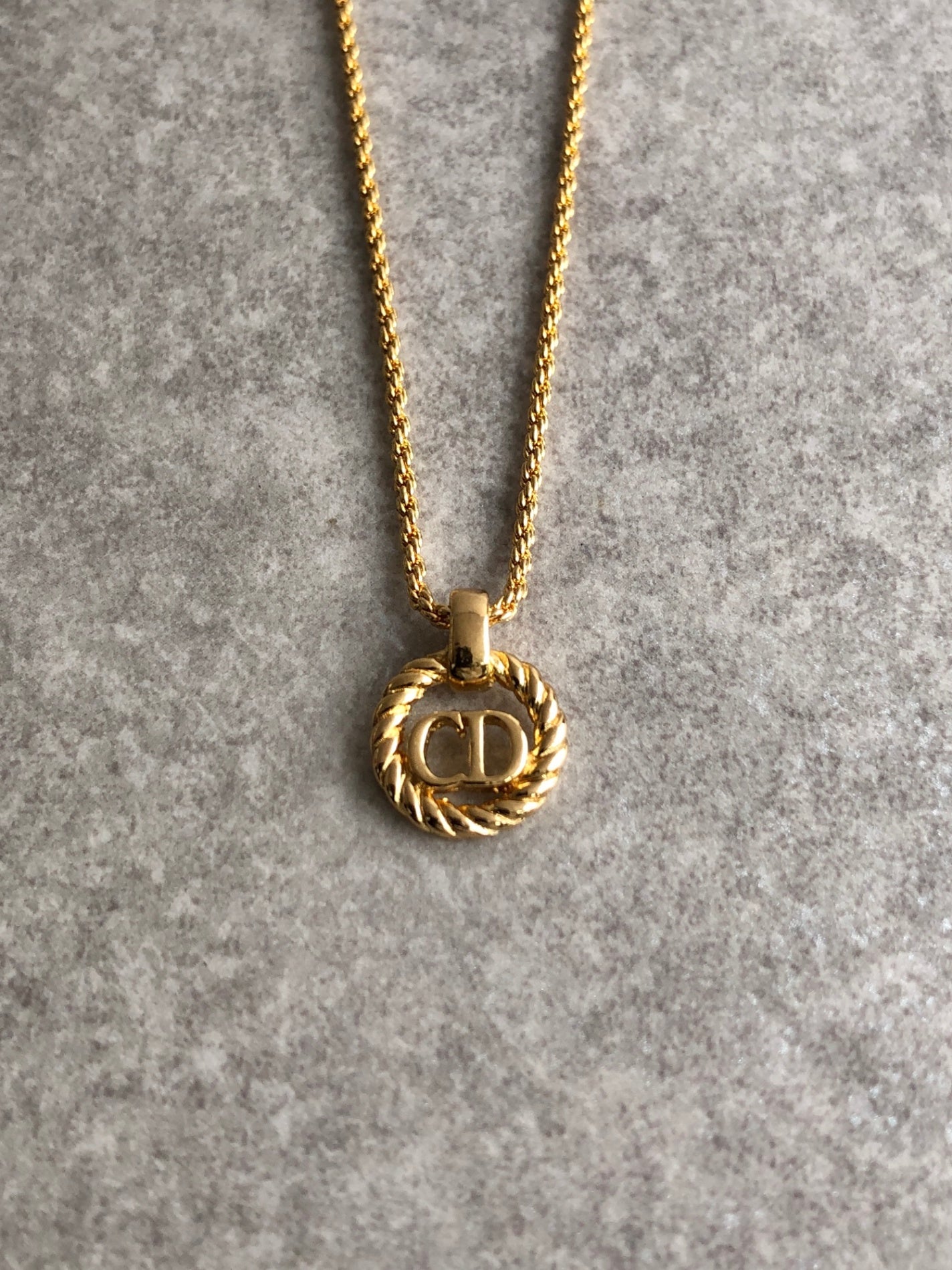 Christian Dior CD Logo Necklace Gold Vintage zb3px6