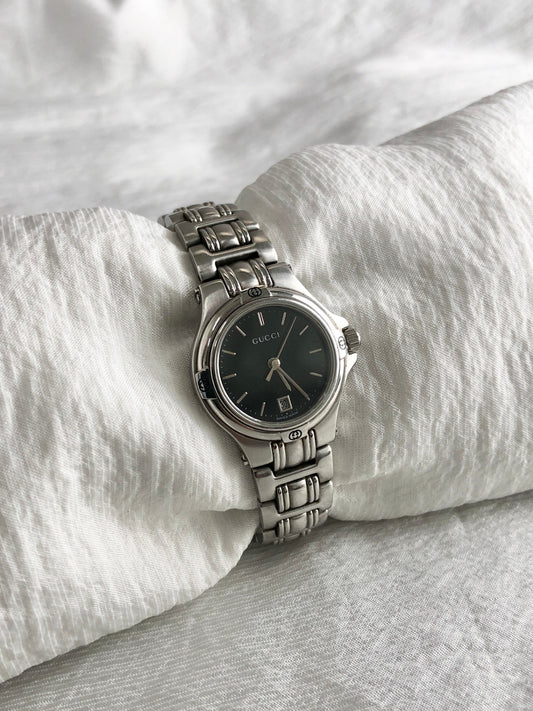 GUCCI GG Watch Silver 9040L Vintage ewahfk