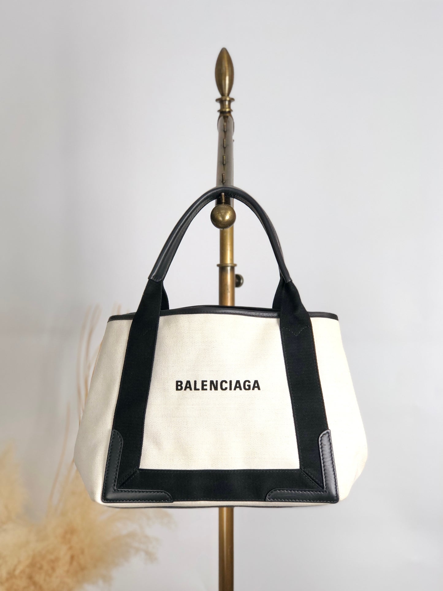 BALENCIAGA Handbag Totebag White×Black Vintage bpp756