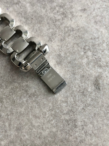 GUCCI Logo Quartz Watch Silver 125.5 Vintage aedihi