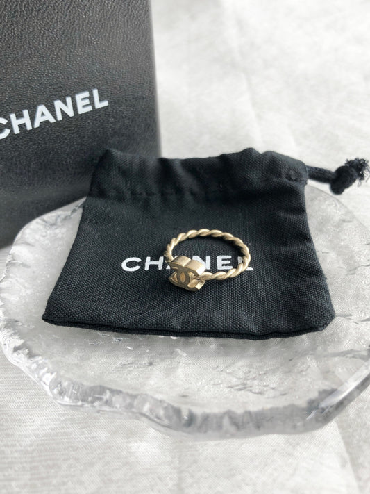 CHANEL Coco Mark Ring Gold Vintage mfyk7h