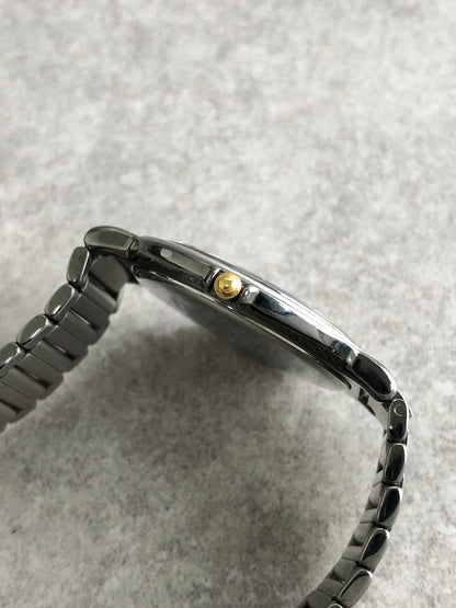 Yves Saint Laurent YSL Logo Quartz Watch Silver×Gold 4820-E62275Y Vintage 4ck8hy