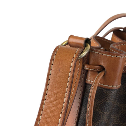 CELINE Macadam Blason Drawstring Shoulder bag Brown Vintage 8s5hbf