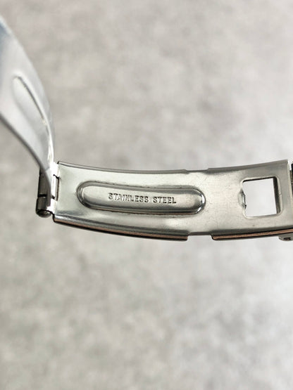 Yves Saint Laurent YSL Logo   Quartz Watch Silver 5421-H13939Y Vintage epnx46