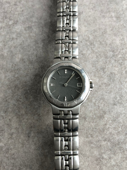 Yves Saint Laurent Logo Quartz Watch Silver 9613-H22714 Vintage w3ynyr
