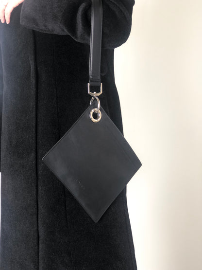 LOEWE Logo Embossed Pouch Black Vintage 2w2ru5