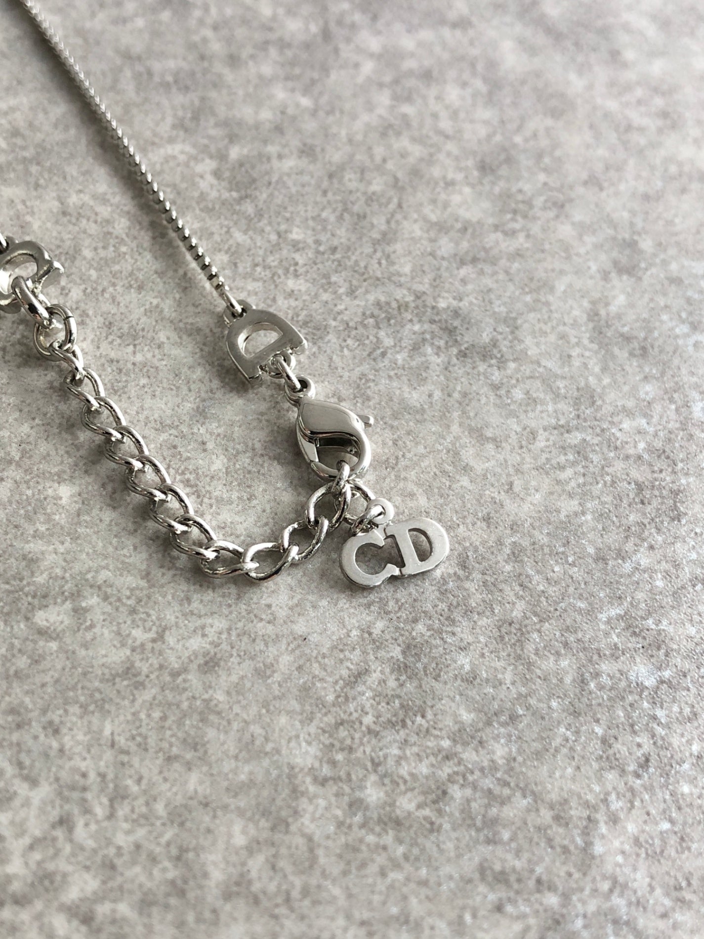 Christian Dior Heart Motif Necklace Silver Vintage xfgtgr