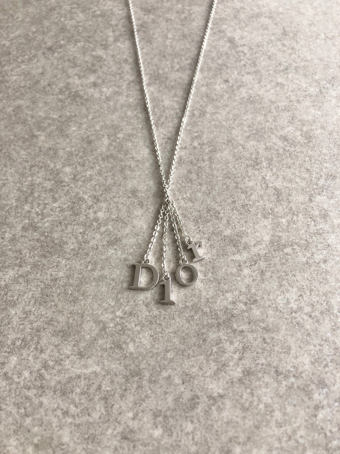 Christian Dior Logo Motif Necklace Silver Vintage f5vwsm