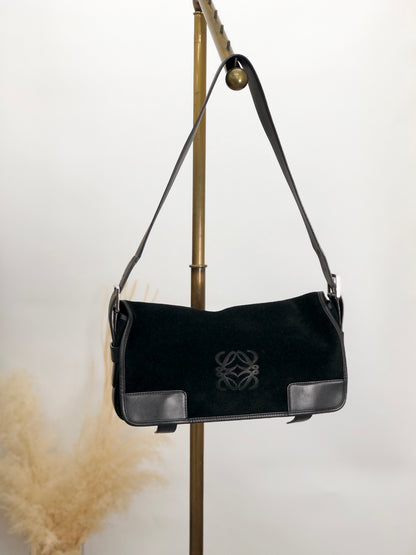 LOEWE Anagram Shoulder bag Black Vintage iusjsu