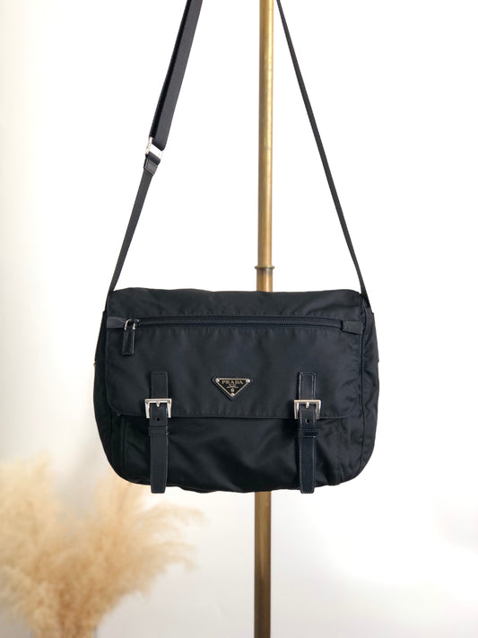 PRADA Tessuto Triangle Logo Shoulder bag Black Vintage zrh5tr