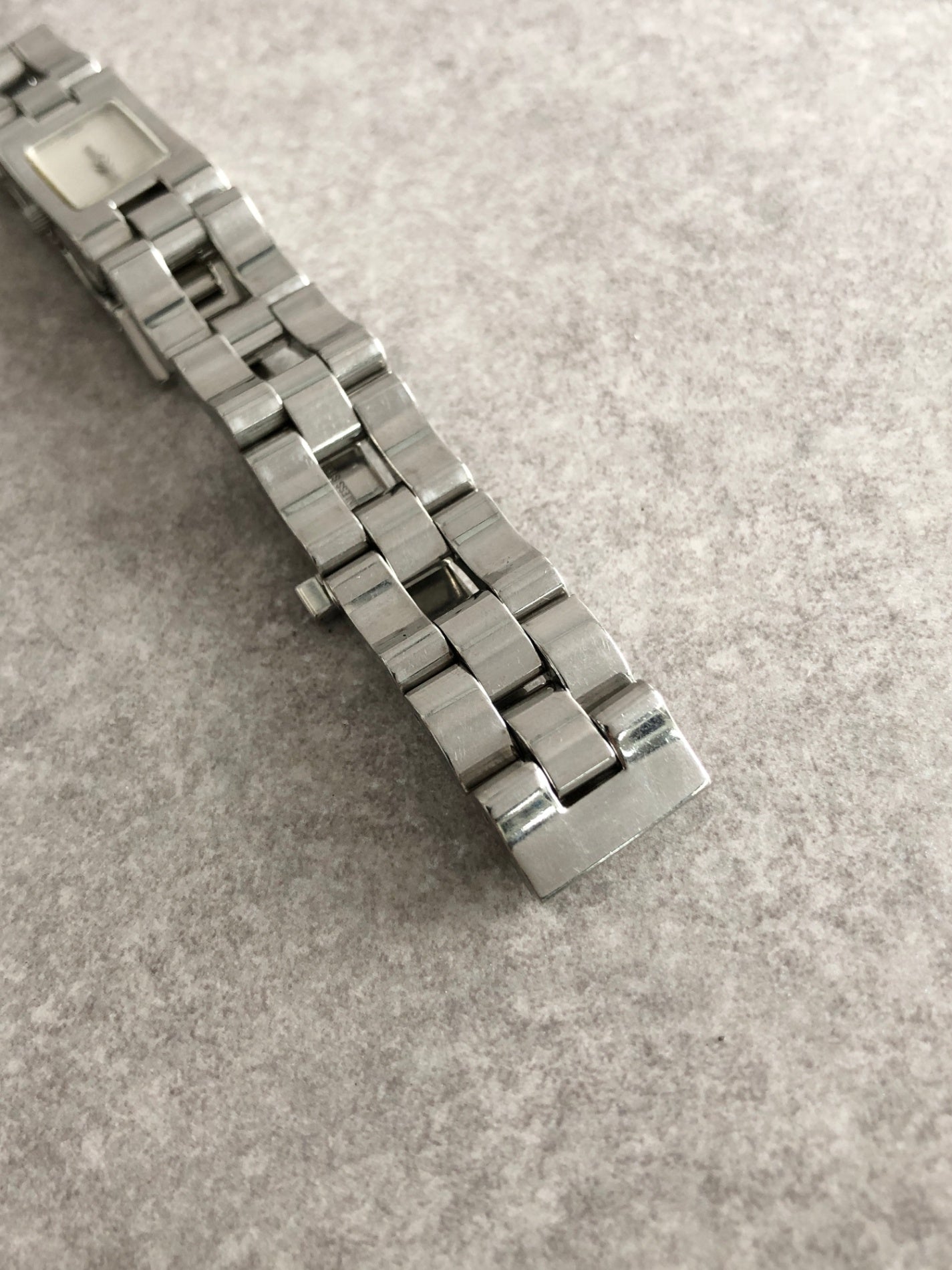 GUCCI Square Watch Silver 2305L Vintage 5db4xv