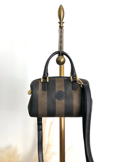 FENDI Pecan Two-way Handbag Shoulder bag Black Vintage b4ain2