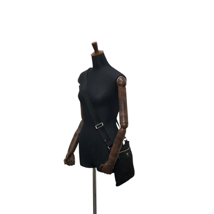 PRADA Tessuto Triangle Logo Shoulder bag Black Vintage mdycd2