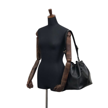 LOUIS VUITTON Epi Drawstring Shoulder bag Black Vintage gh8xjw