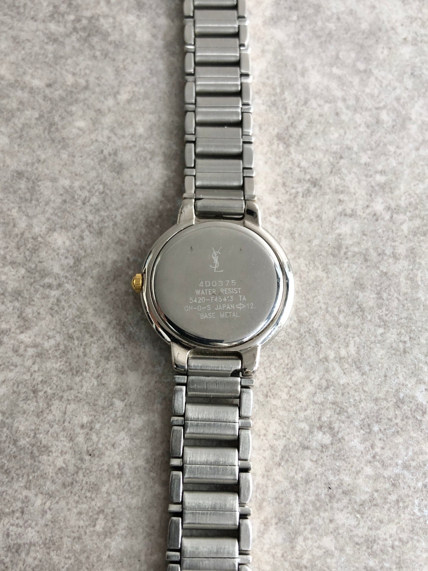 Yves Saint Laurent YSL Logo Quartz Watch Silver 5420-F45413 Vintage 8eadpy