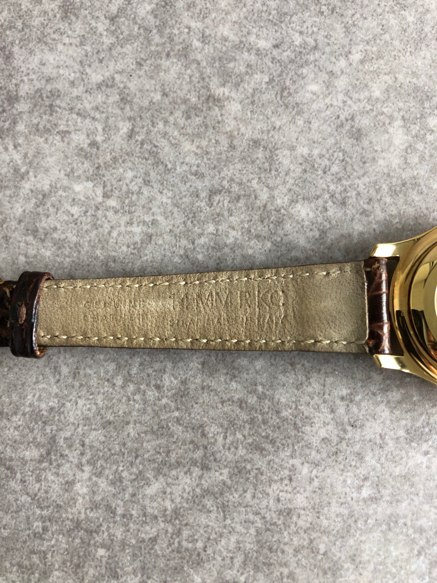 GUCCI Logo Quartz Watch Brown Vintage 42gi68