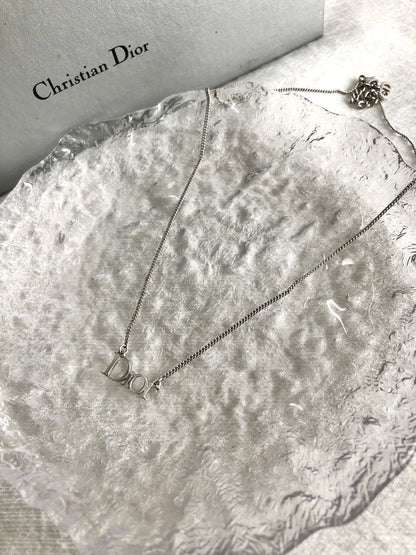 Christian Dior Logo Motif Necklace Silver Vintage fpadj8