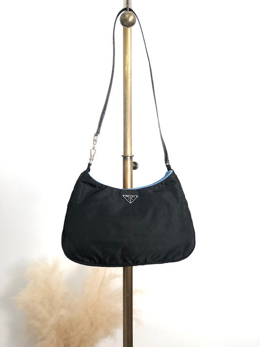 PRADA Triangle Logo Shoulder bag Black Vintage atbxwi