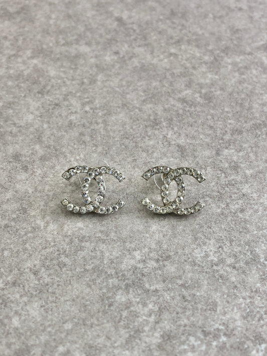 CHANEL Coco Mark Rhinestone Pierced Silver 02/P Vintage a68ci8