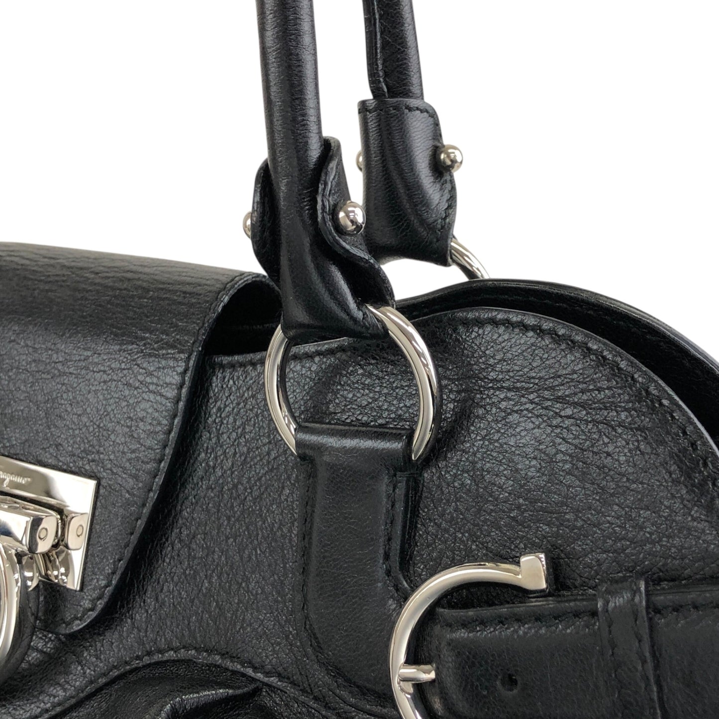 Salvatore Ferragamo Gancini Handbag Black Vintage 5aexwa