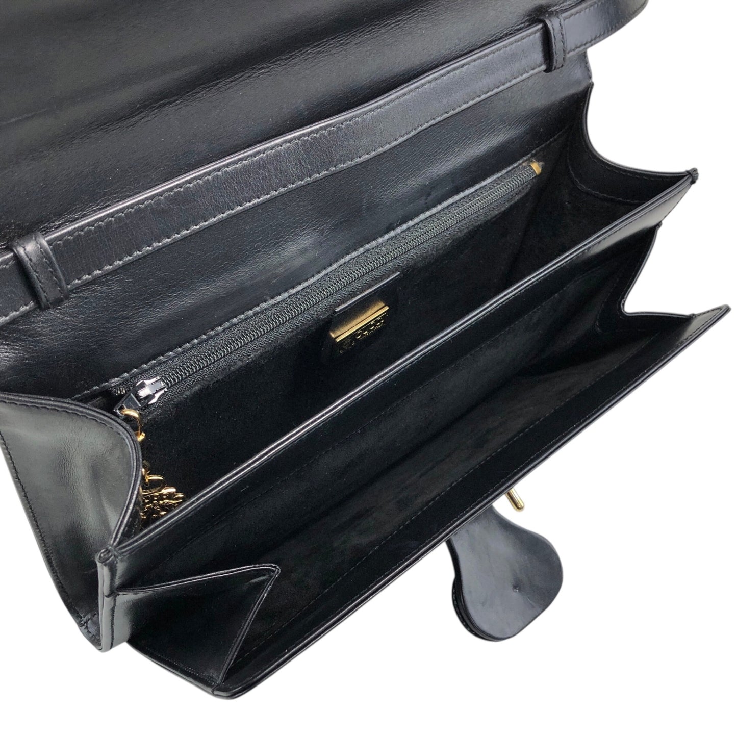 GUCCI GG logo Shoulder bag Black Vintage ugbam2