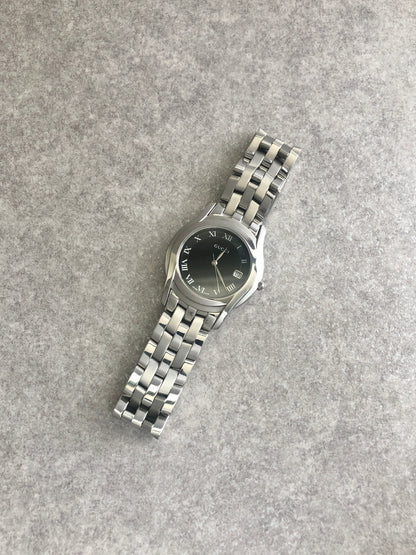 GUCCI Quartz Watch Silver×Black 5500M Vintage naczc4