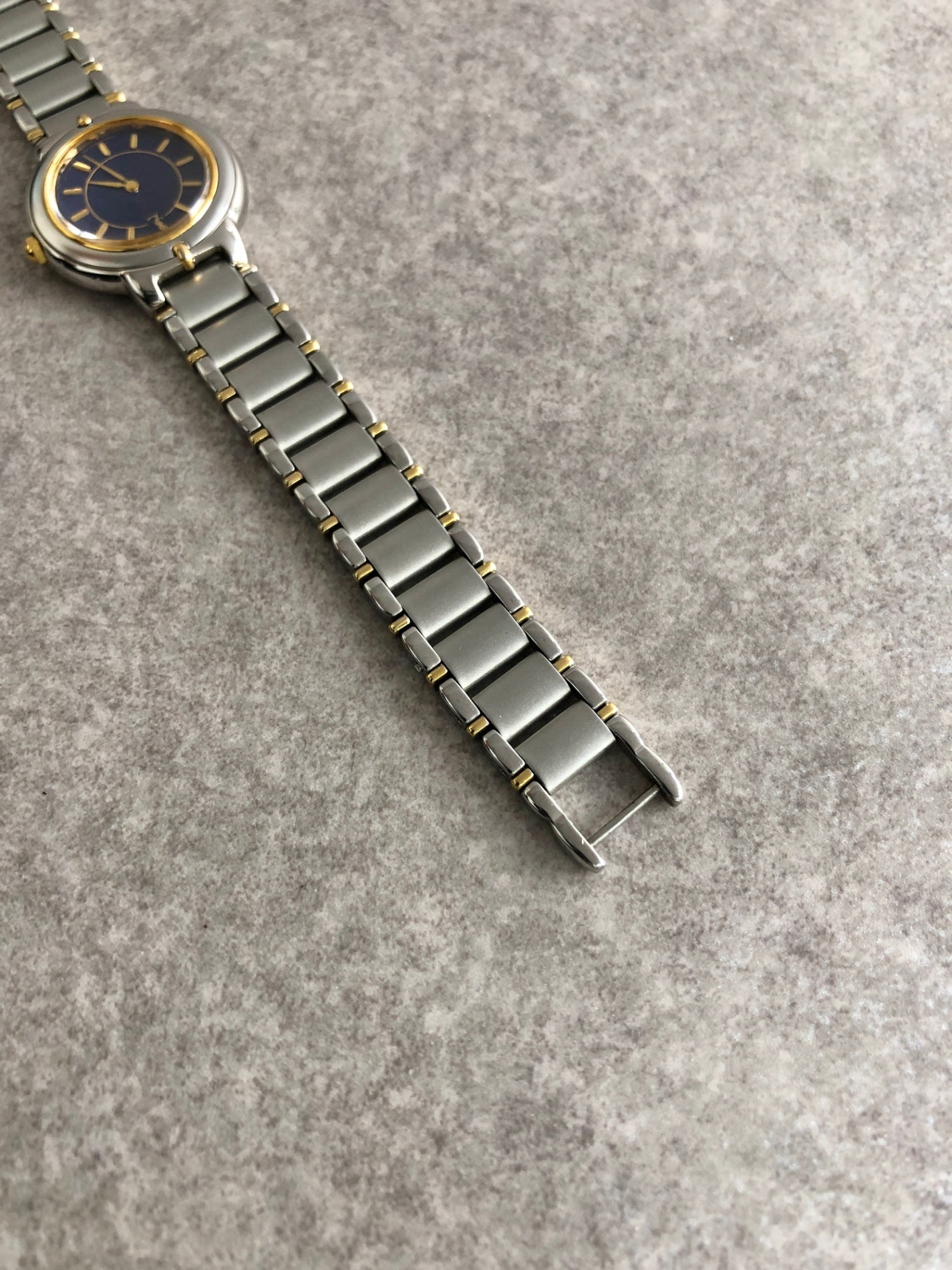 Yves Saint Laurent YSL Logo Quartz Watch Silver 5420-F45413 Vintage 8eadpy