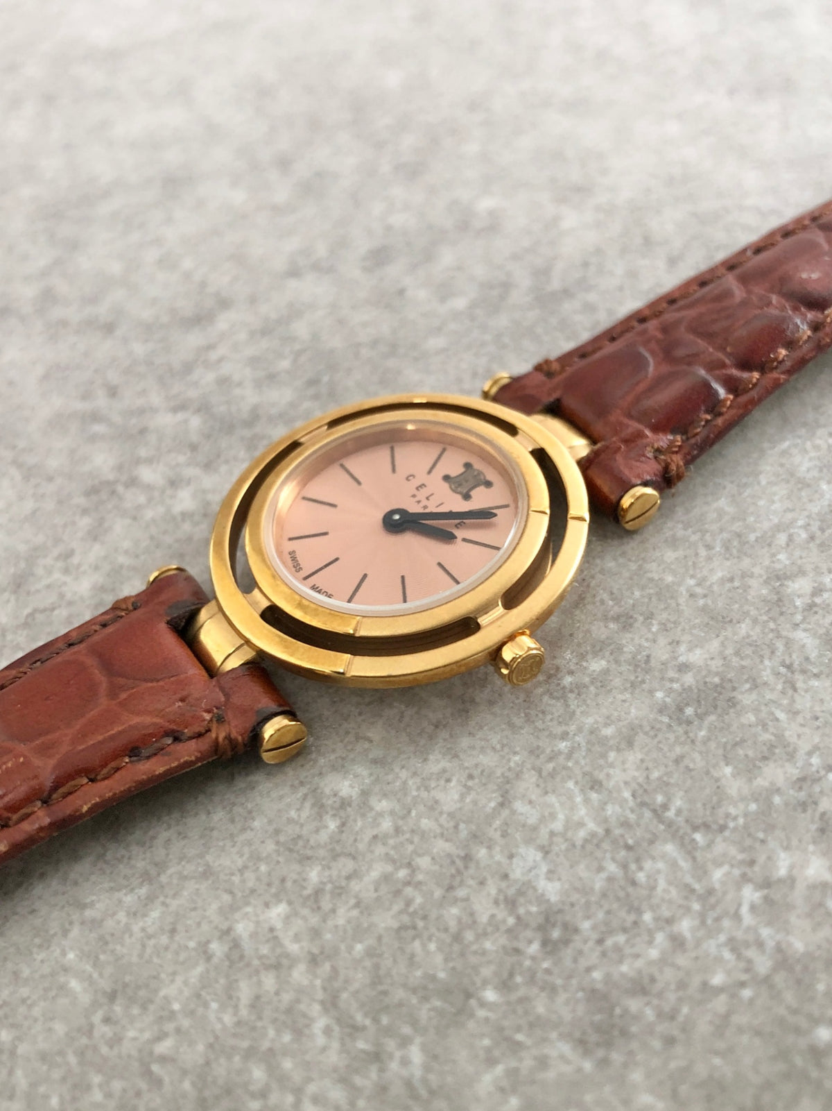 CELINE MARPLE Triomphe Quartz Watch Pink×Brown Vintage u3g646