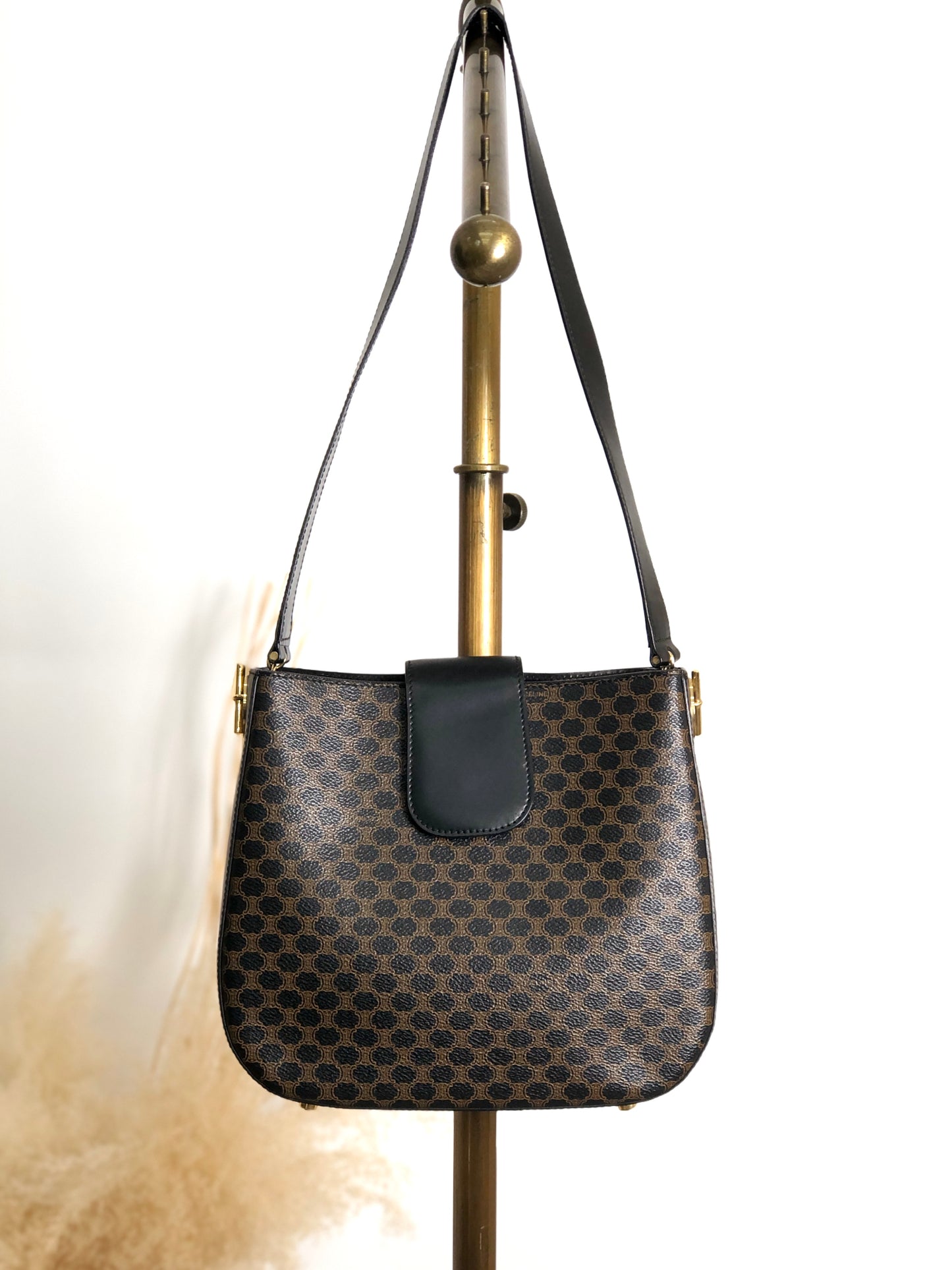 CELINE Macadam Toggle Clasp Shoulder bag Black Vintage fphffk