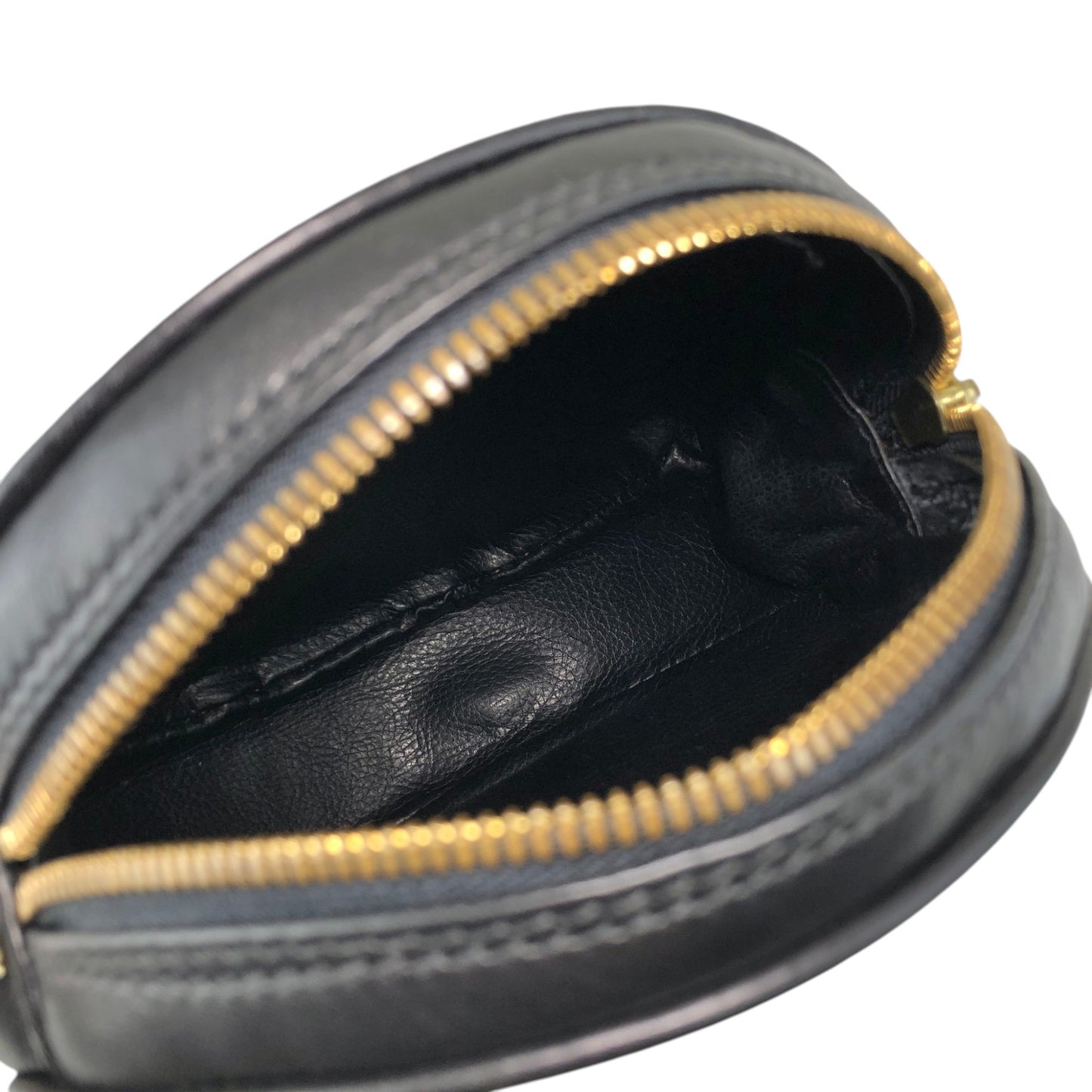 FENDI Logo Embossed Chain Shoulder bag Black Vintage d26mnc