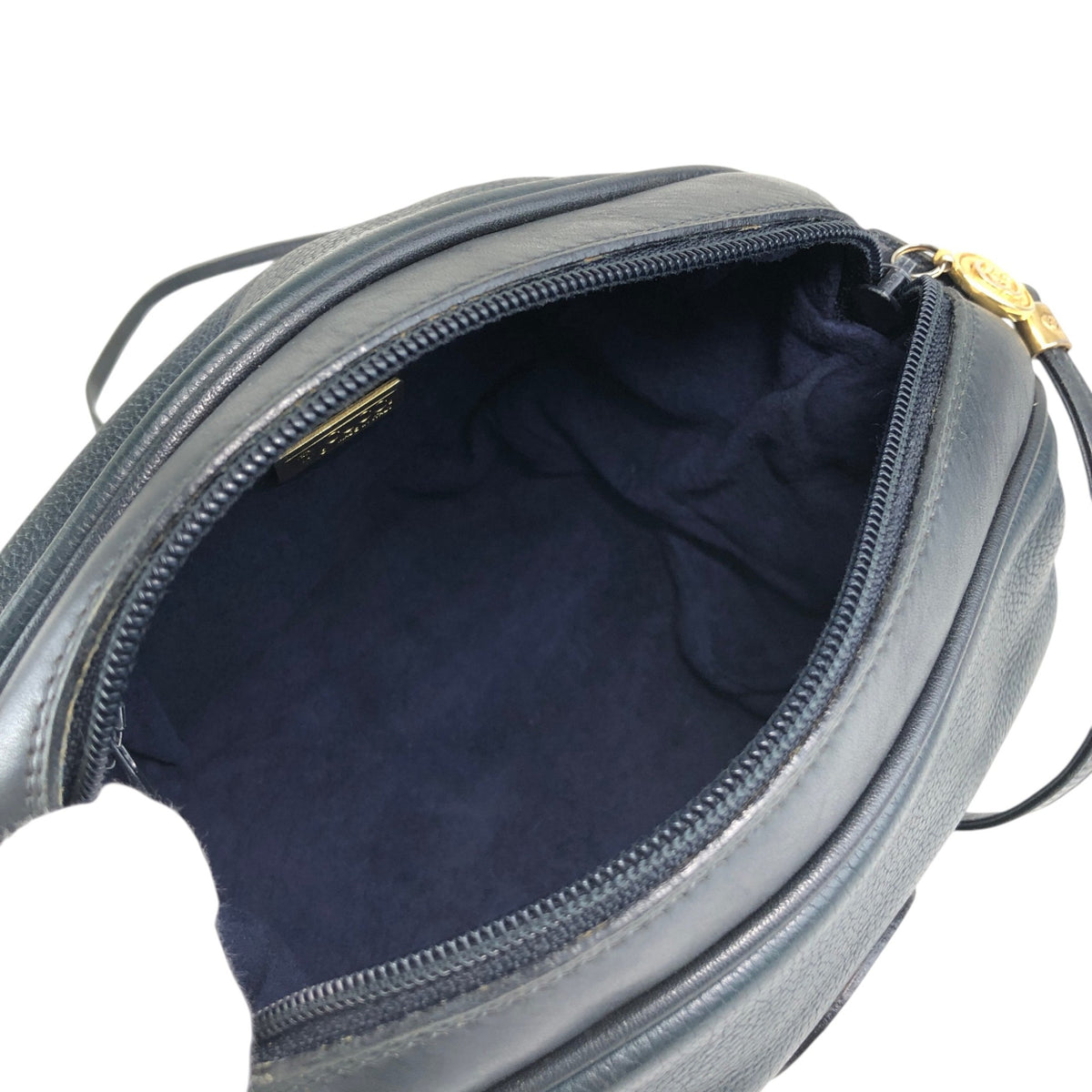 GUCCI Logo Embossed Shoulder bag Navy Vintage e4surv