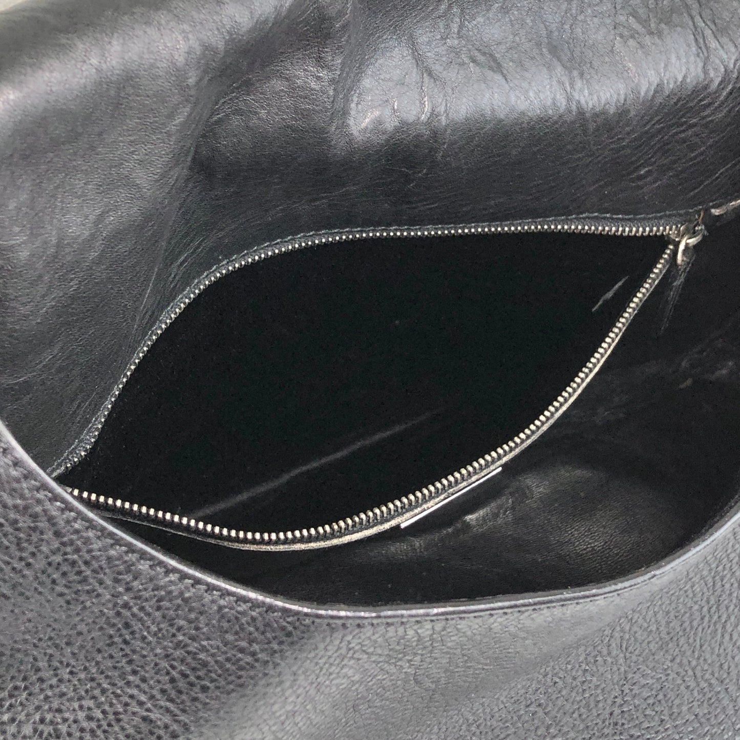 PRADA Logo Front Buckle Shoulder bag Hobobag Black Vintage m5w8bc