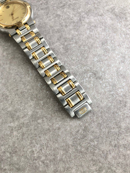 GUCCI Logo Quartz Watch Silver×Gold 9000M Vintage 3jsnej