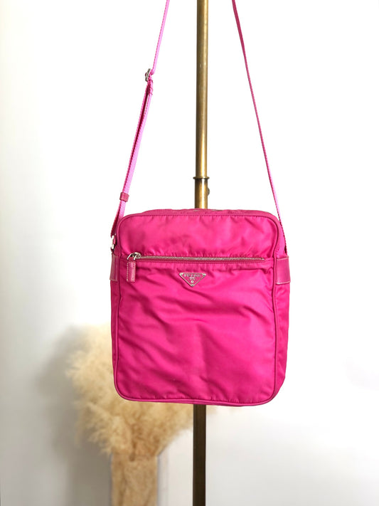 PRADA Triangle Logo Shoulder bag Pink Vintage b2e8ue