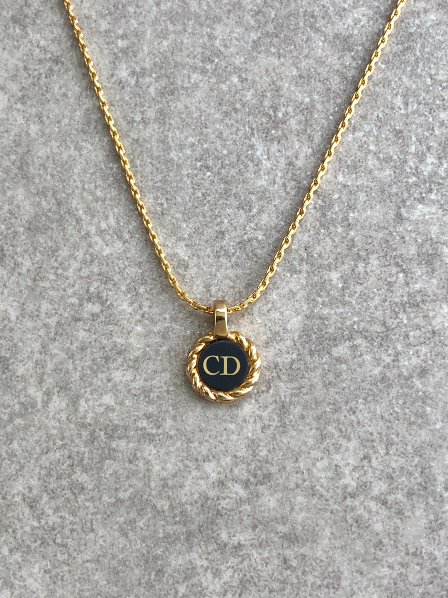 Christian Dior CD Logo Necklace Gold Vintage gf2h6j