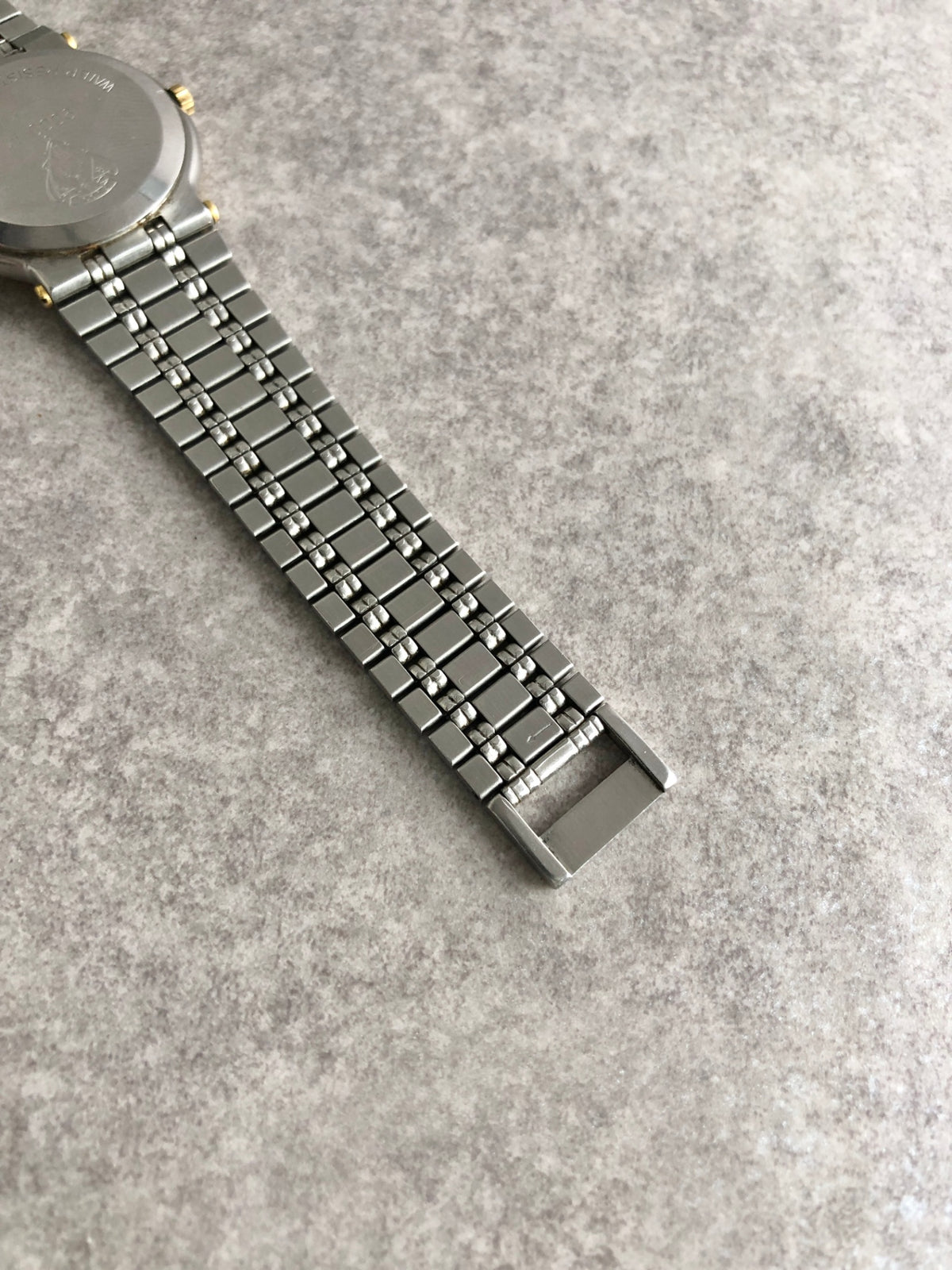 GUCCI Logo Quartz Watch Silver×Gold 9000M Vintage tr37i6