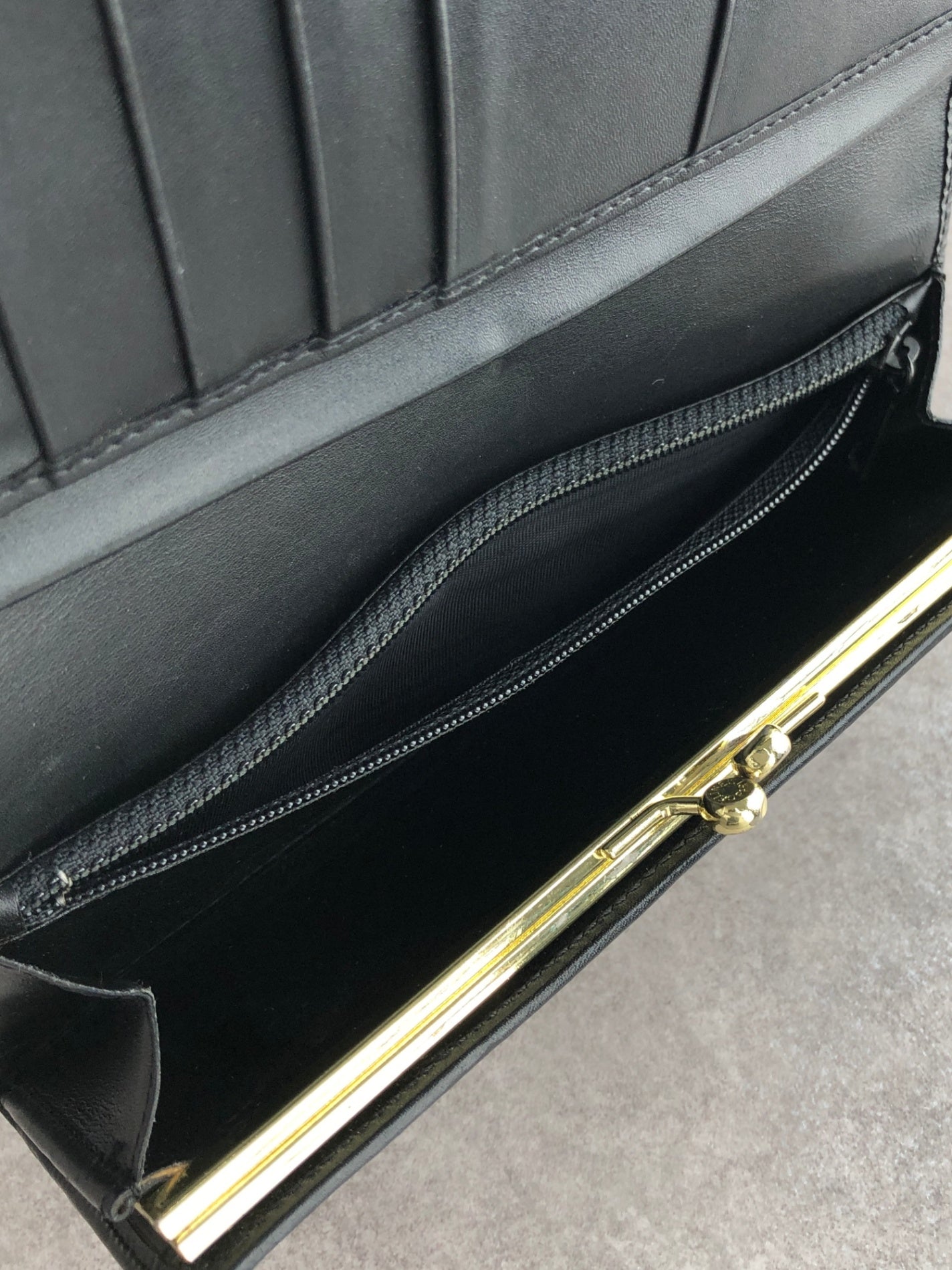 CELINE Macadam Blason Long Wallet Black Vintage d3z87w