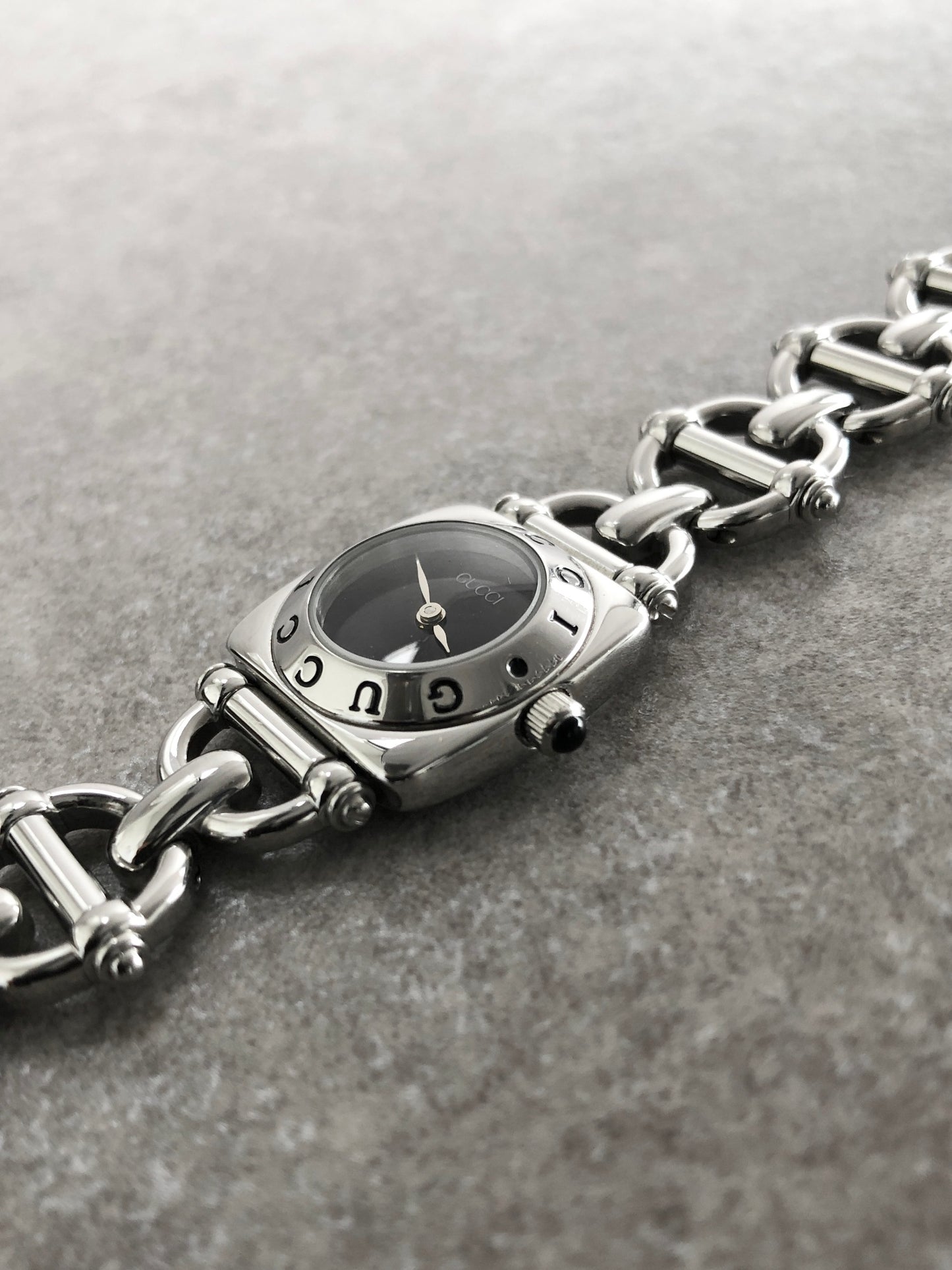 GUCCI Logo Quartz Watch Silver 6400L Vintage kph2tw