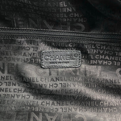 CHANEL Chocolate Bar Handbag Boston bag Black Vintage iez78z