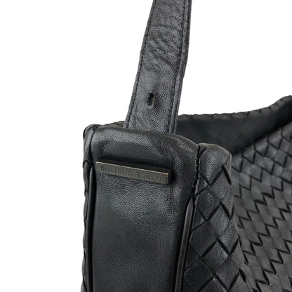 Bottega Veneta Intrecciato Shoulder bag Black Vintage e8ihib
