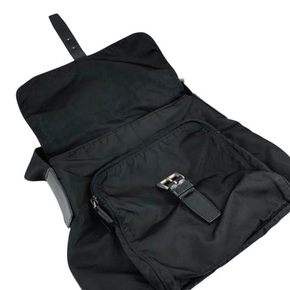 PRADA Tessuto Triangle Logo Front Buckle Shoulder bag Black Vintage dh6ap8