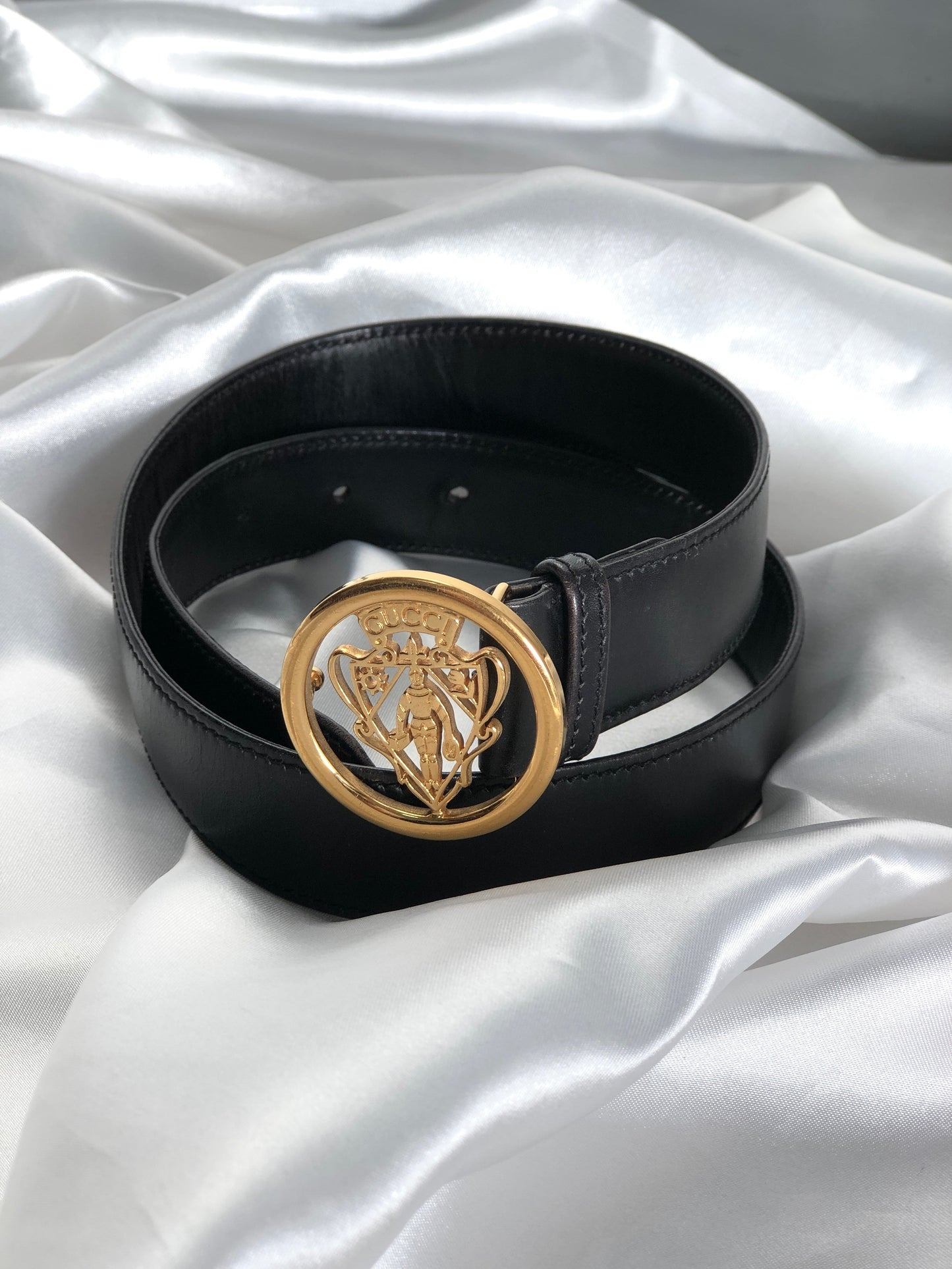 GUCCI Crest Leather Belt Black Vintage 68evbe